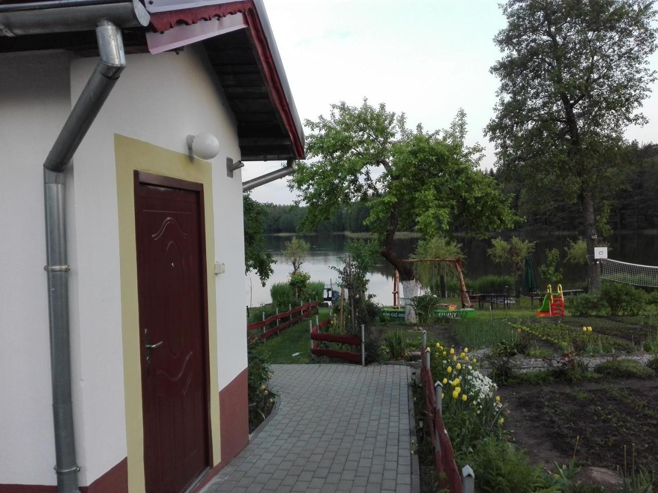 Agro-Tur Domki W Szuwarach Kuty Exterior photo